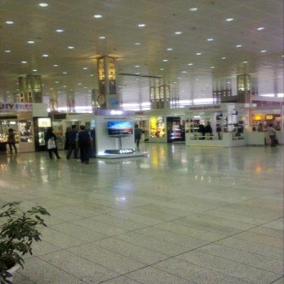 OLEDهای LG در فرودگاه امام