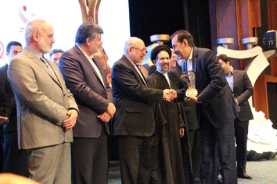 تندیس طلایی به شرکت صنایع گلدیران اهدا شد