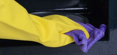 تمیز کردن مایکروفر با جوش‌شیرین و سرکه